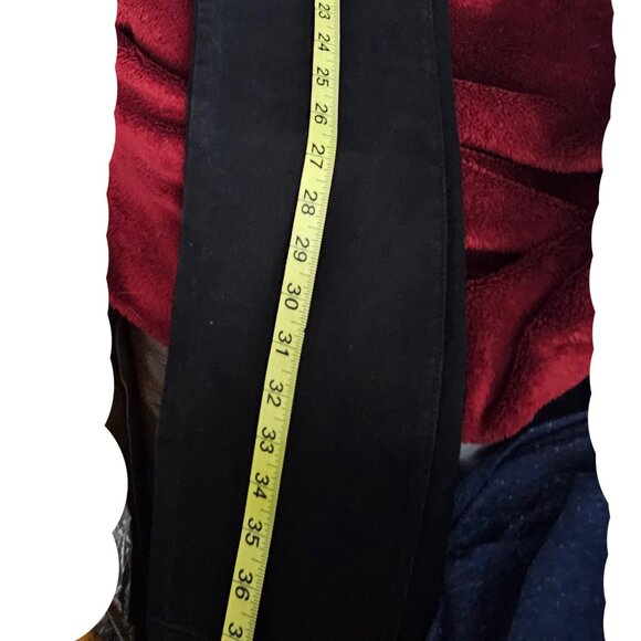 True Religion Geno Relaxed Slim Jeans – Red Stitch – NWT - Picture 8 of 8